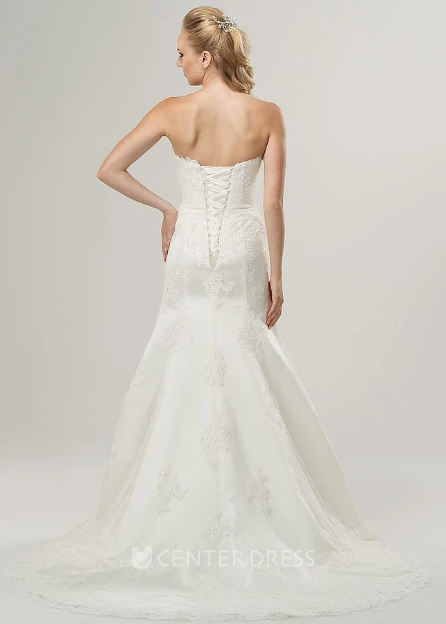 Trumpet Long Sweetheart Jeweled Lace Wedding Dress With Appliques And Beading