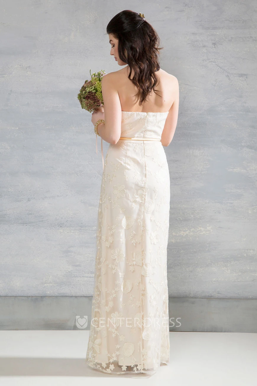 Sheath Sweetheart Floor-Length Lace Wedding Dress With Appliques And Zipper