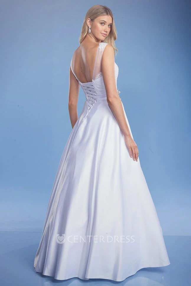 A-Line Sleeveless Bateau Lace Maxi Satin Wedding Dress With Broach And Lace-Up Back