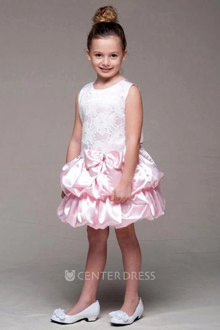 Knee-Length Tiered Bowed Lace&Satin Flower Girl Dress With Sash