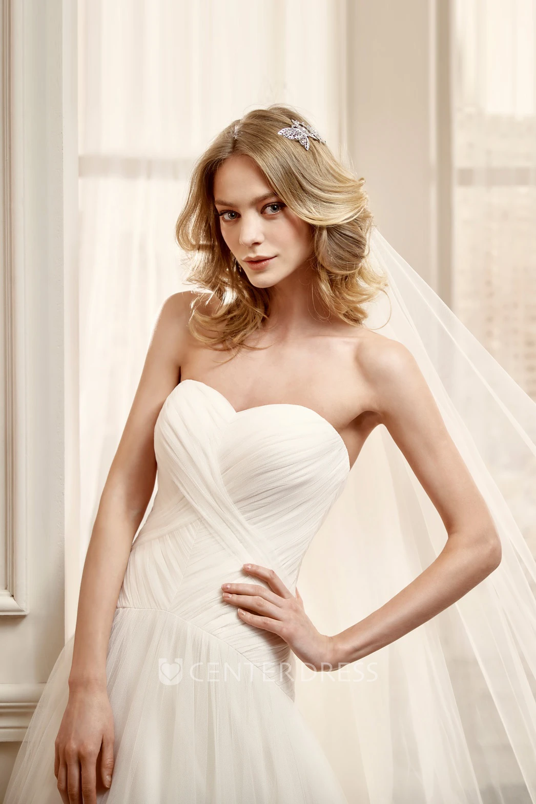 Sweetheart Long Wedding Dress with Bandage Pleats and Ruching Skirts 