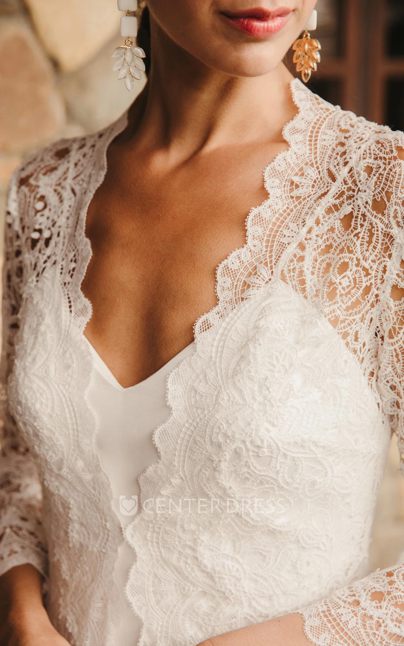 Bohemian Lace A-Line Warm Wedding Dress with Appliques and V-Neck