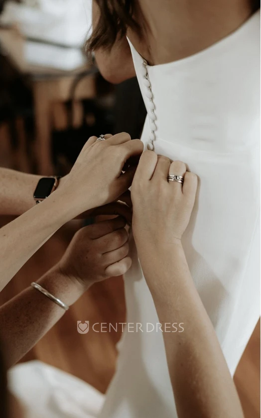 Simple Mermaid Satin Split Front Wedding Dress Country Beach Elegant Casual Sleeveless Strapless Bridal Gown with Train