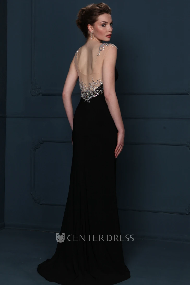 Beaded Sleeveless Scoop Neck Chiffon Evening Dress With Brush Train