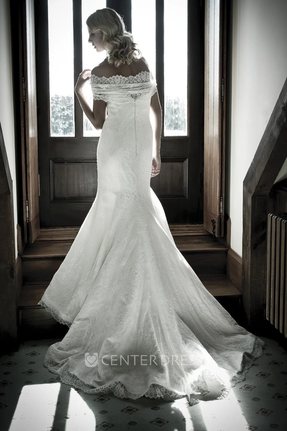 Sheath Off-The-Shoulder Long Lace Wedding Dress With Zipper