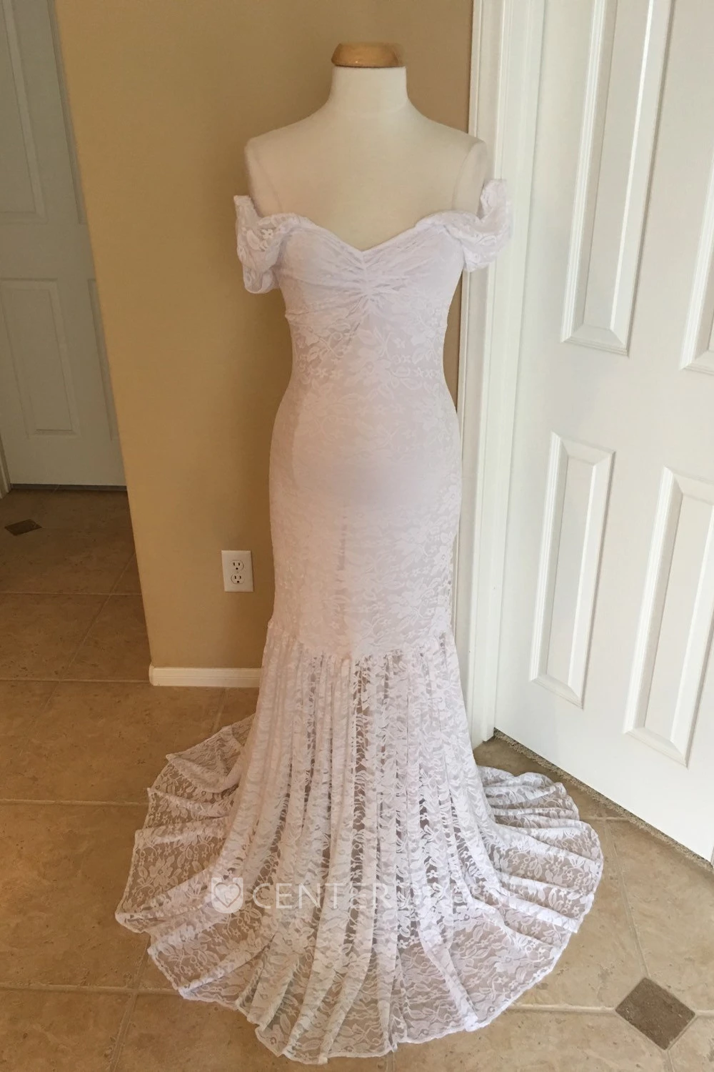 Mermaid Lace Off-the-shoulder Short Sleeve Pleated Ruched Maternity Wedding Dress