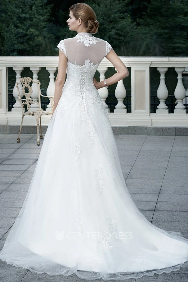 A-Line Appliqued Sleeveless Strapless Floor-Length Tulle Wedding Dress