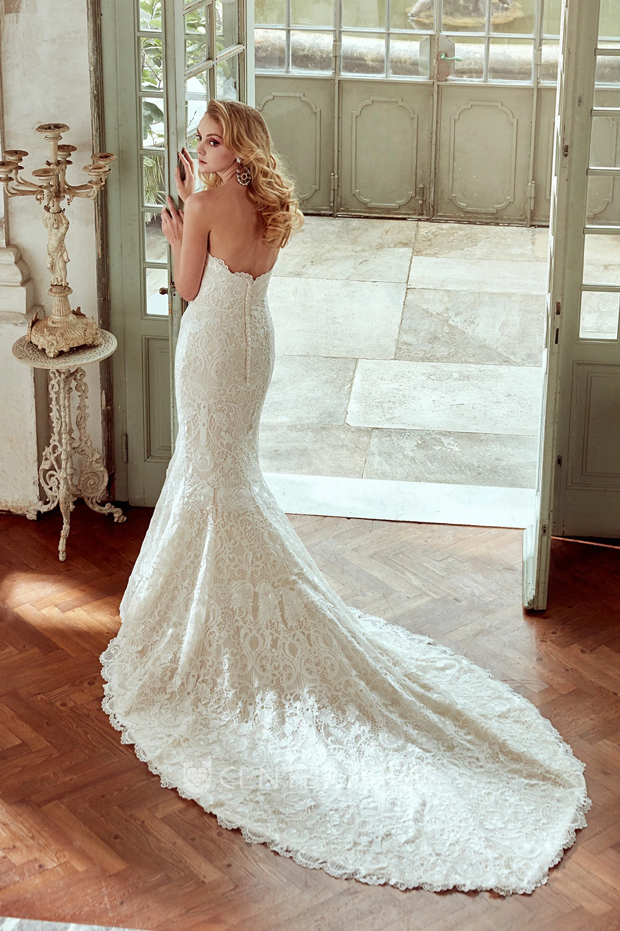Sweetheart Sheath Lace Wedding Dress With Court Train And Beaded Belt