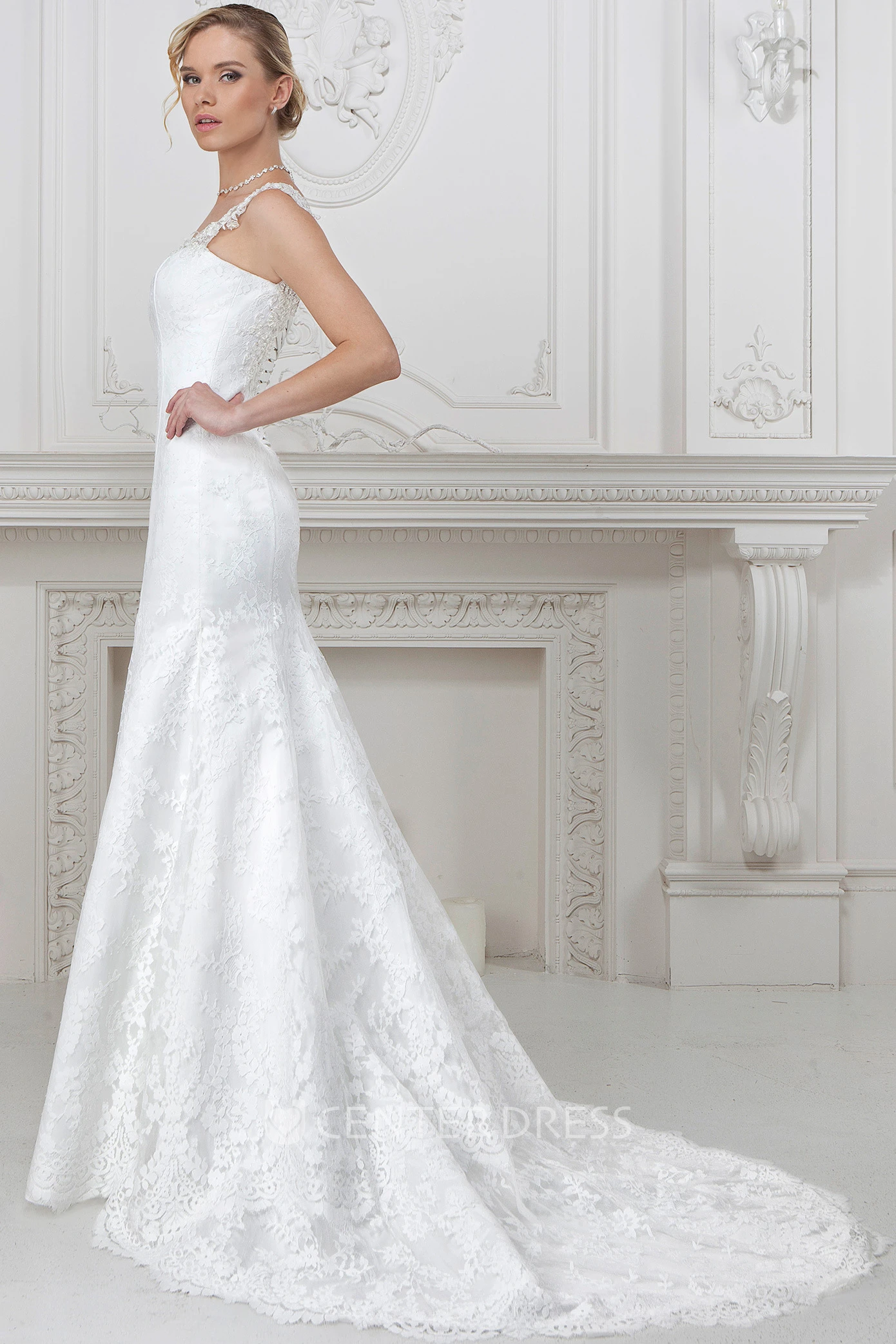 Sheath Floor-Length Appliqued Sleeveless V-Neck Lace Wedding Dress