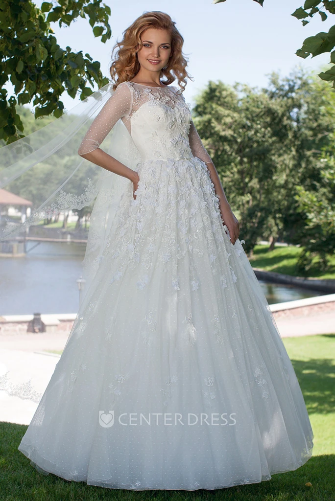 A-Line Appliqued Bateau Neck Half Sleeve Tulle Wedding Dress