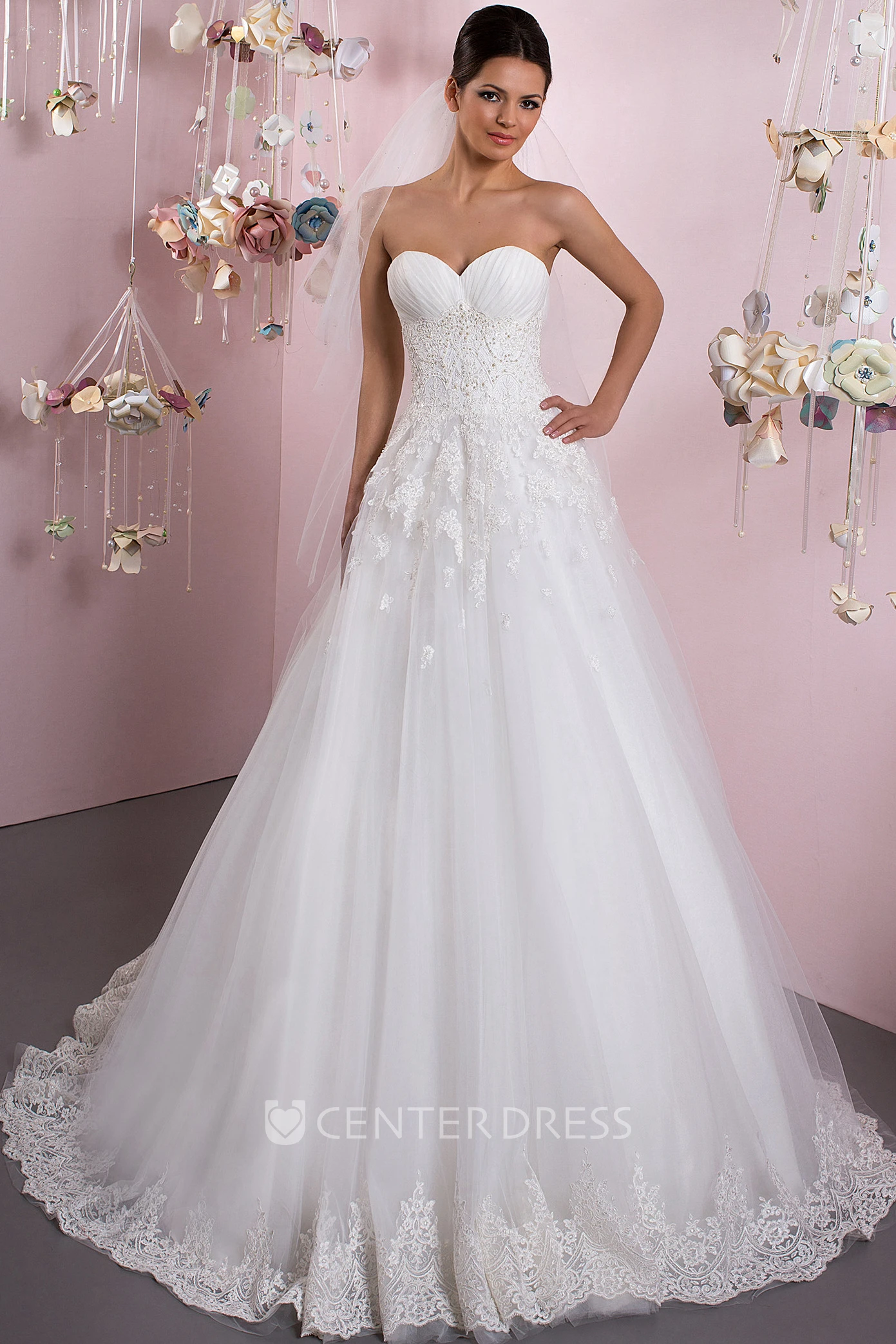 A-Line Sweetheart Sleeveless Criss-Cross Tulle Wedding Dress