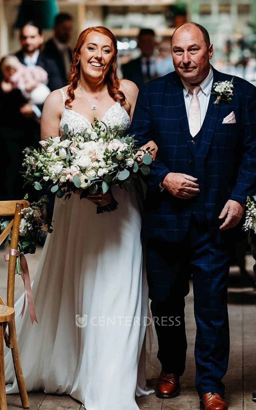 Sexy Plus Size Sleeveless Plunging Neckline Spaghetti A-Line Lace Winter Wedding Dress Floor-length