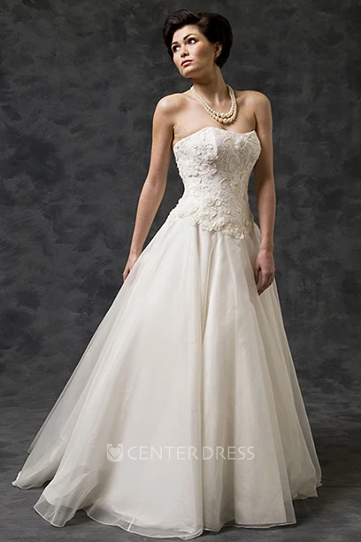 A-Line Strapless Tulle&Satin Wedding Dress With Watteau Train