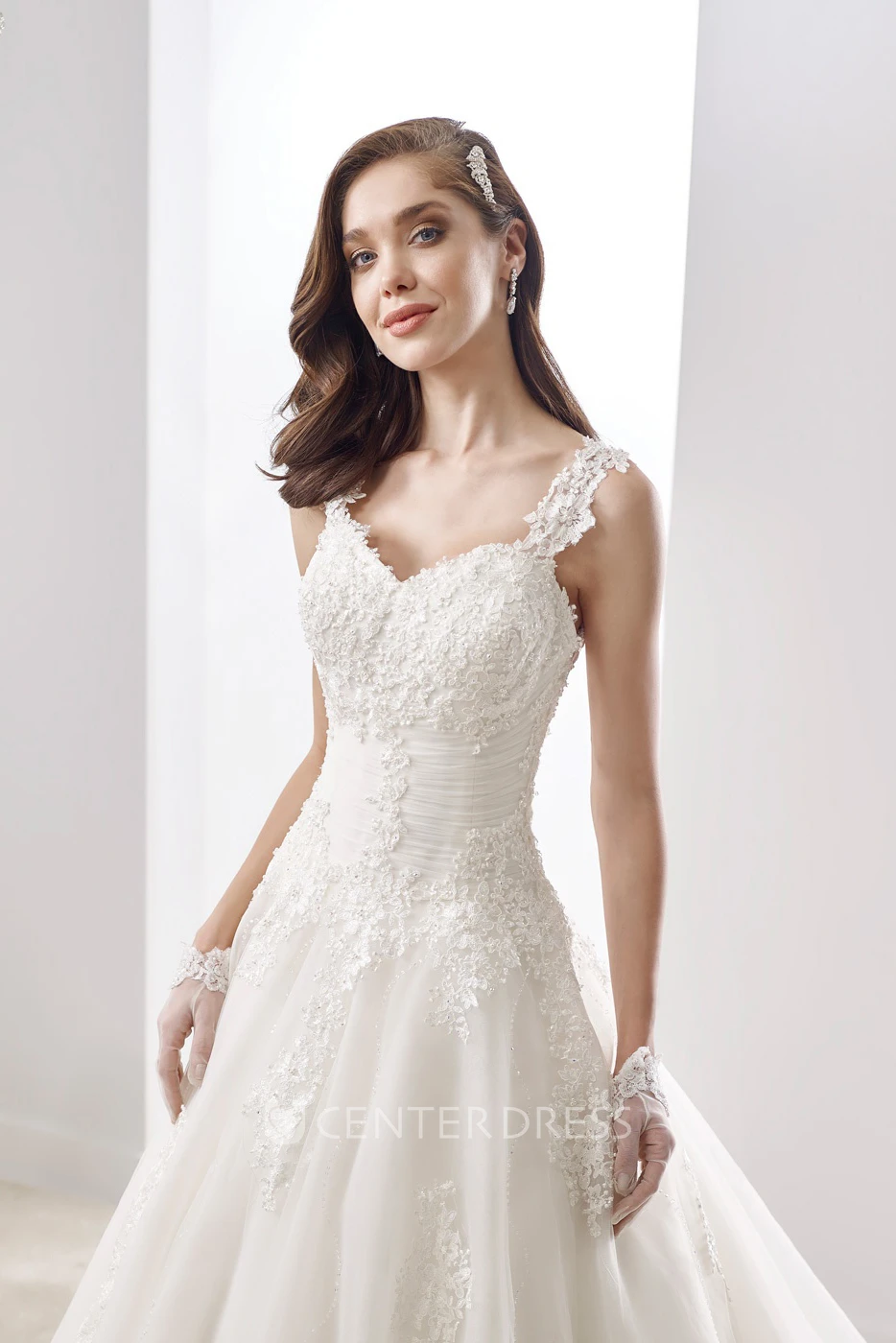 Sweetheart A-Line Lace Bridal Gown With Appliques Straps And Illusive Back