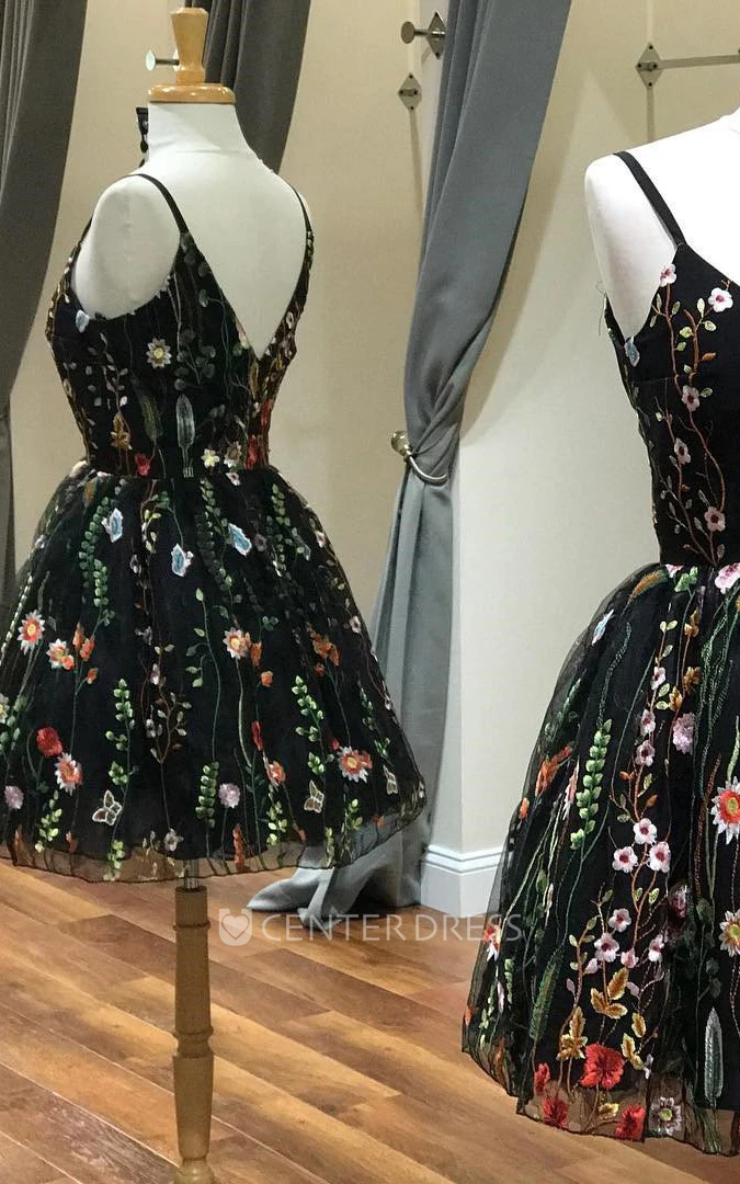 Sleeveless A Line Spaghetti Strap Lace Homecoming Dress With Low-V Back