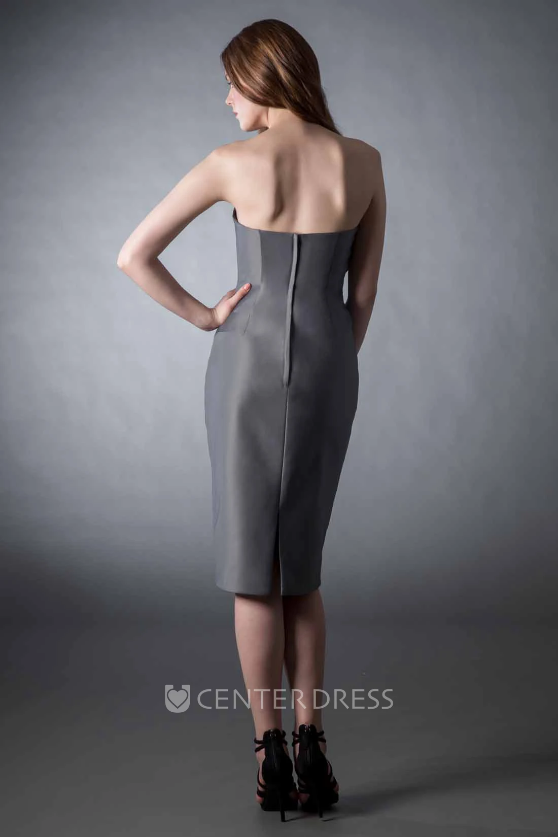 Pencil Knee-Length Ruched Sleeveless Sweetheart Satin Bridesmaid Dress
