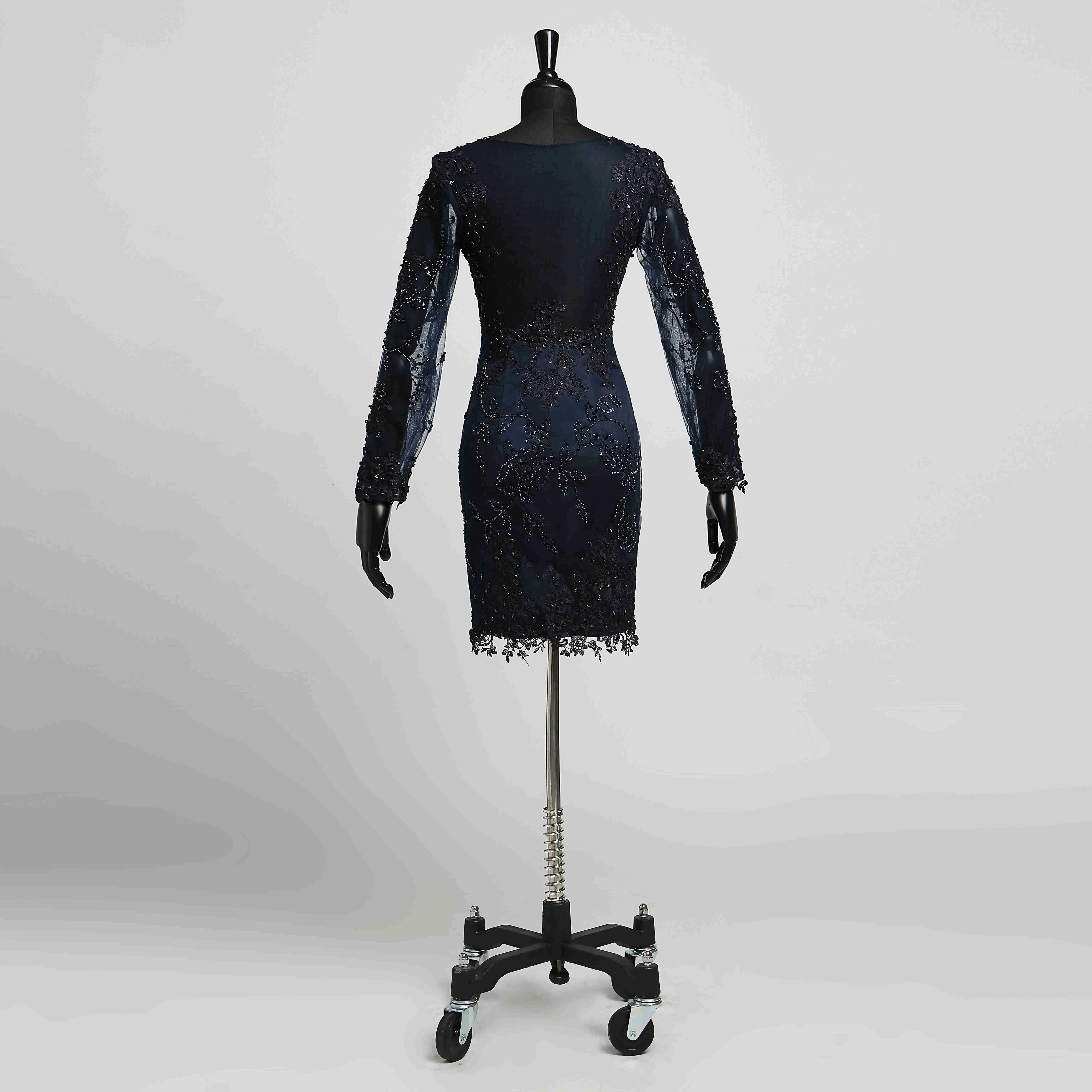 Satin Bodycon Scoop Elegant Long Sleeve Knee-length Zipper Dress with Appliques Sequins
