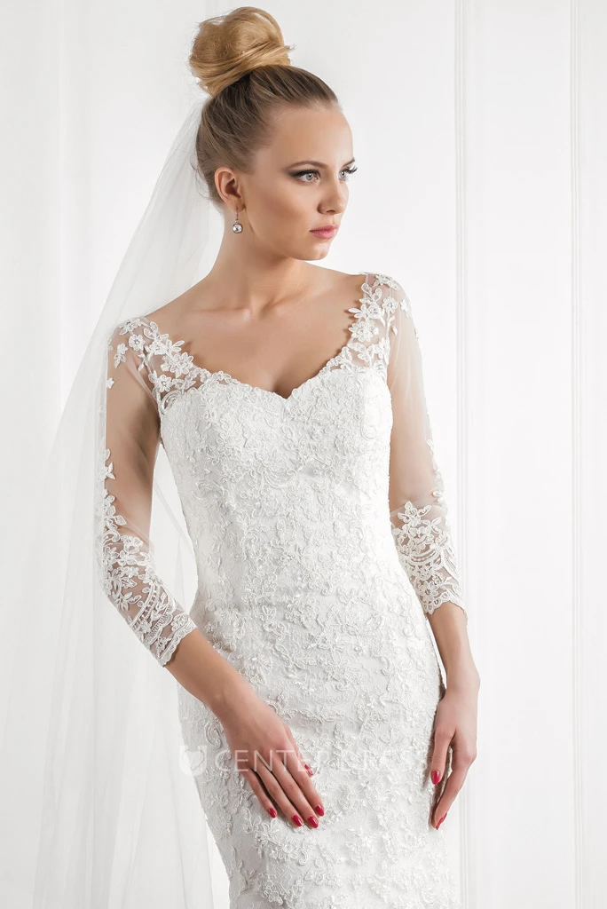 Mermaid Appliqued V-Neck 3-4 Sleeve Lace Wedding Dress With Court Train