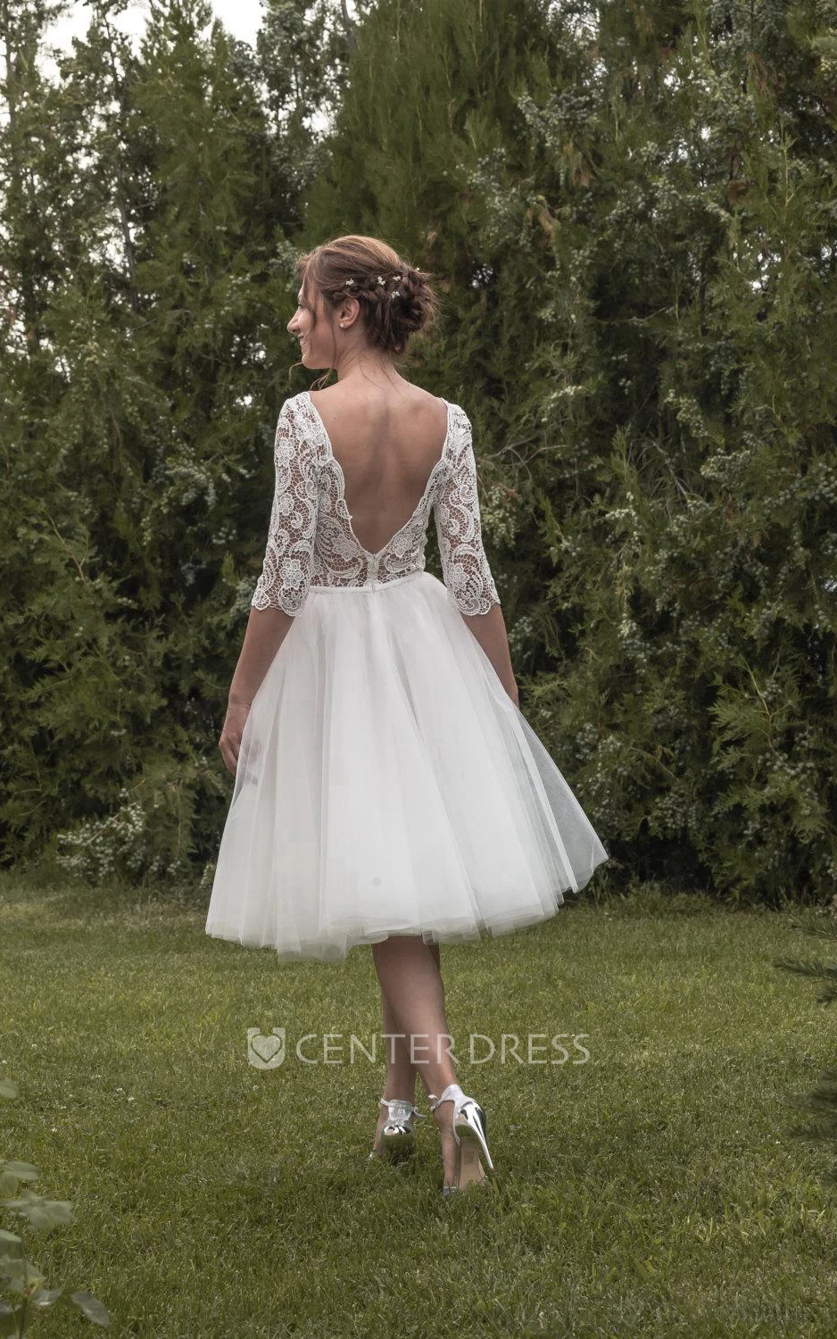 Vintage Inspired Tea Length Tulle Spring Wedding Dress With Lace Bodice