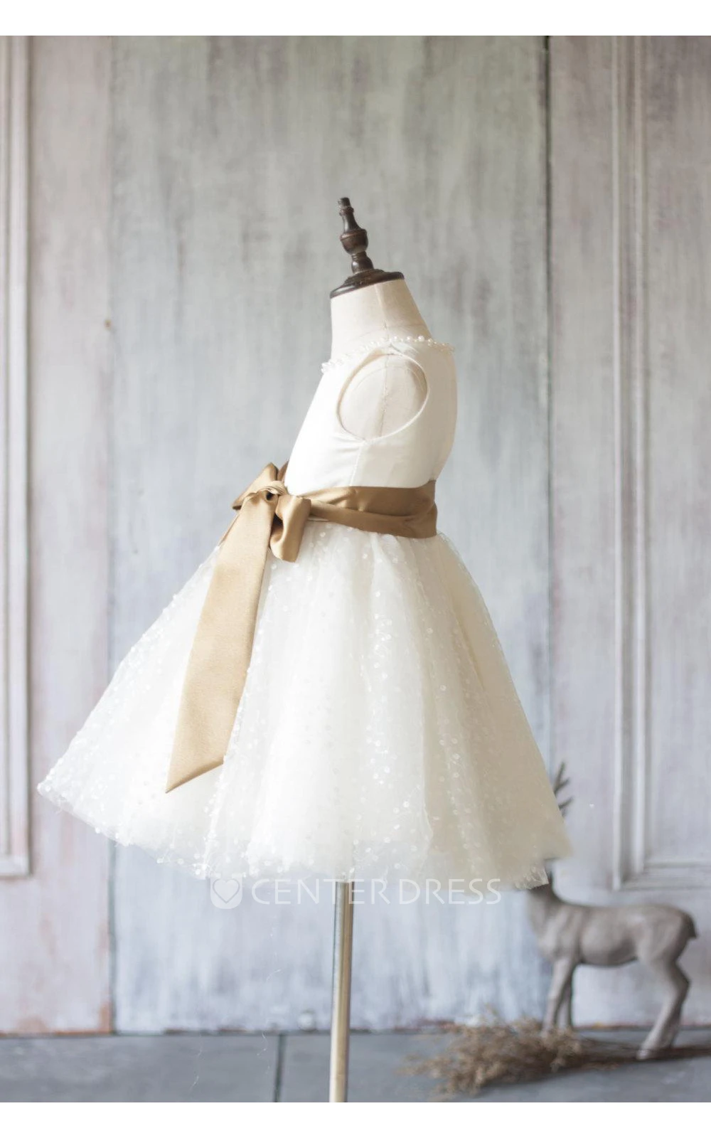 Off White Beading Neck a Line Dot Knee Length Tulle Junior Bridesmaid Dress
