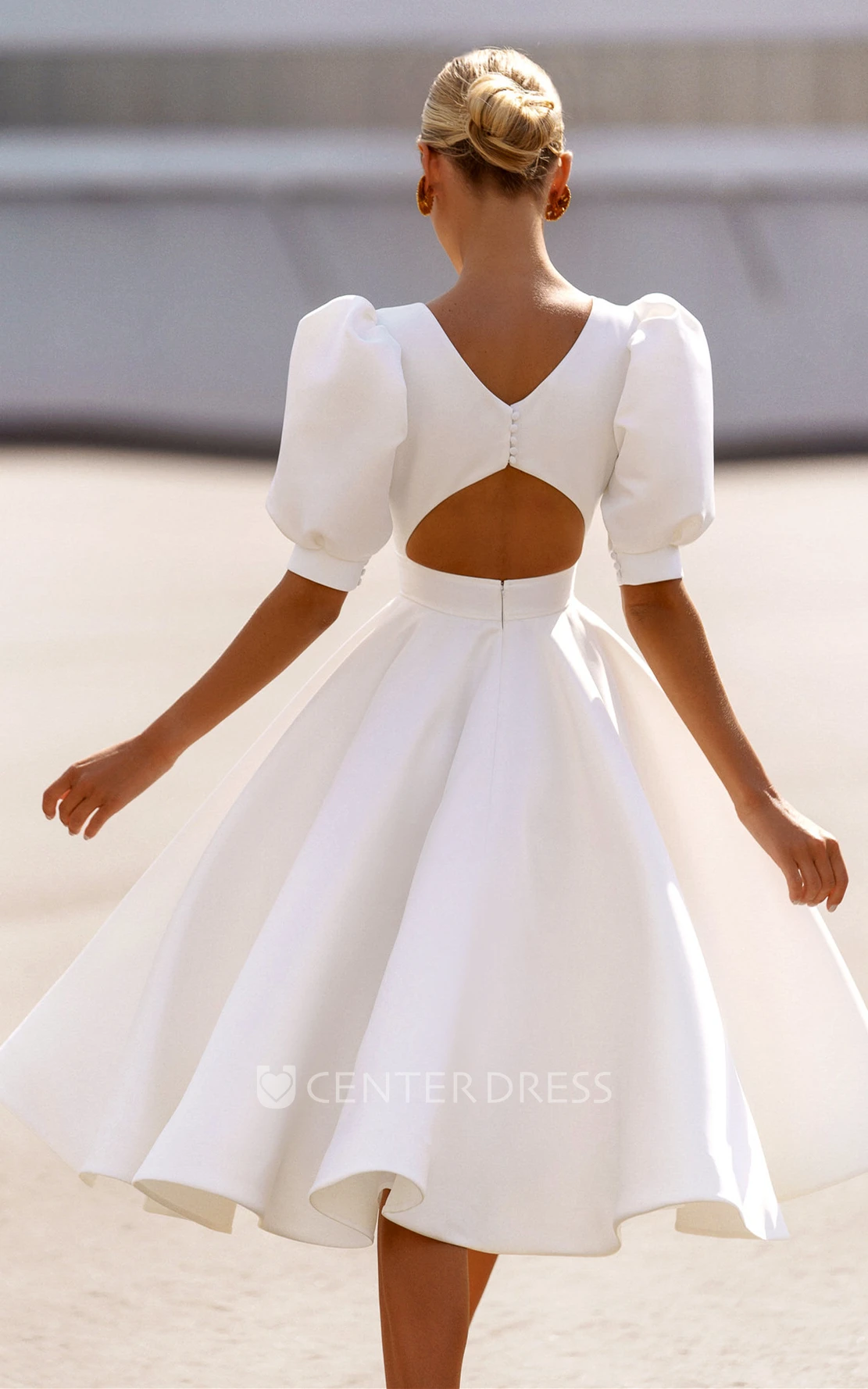 Modern A Line Satin Bateau Knee-length Wedding Dress