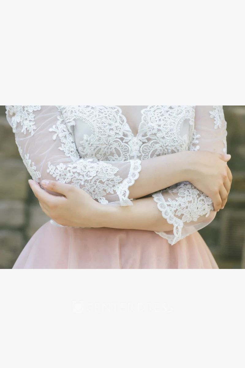 Adorable 3/4 Sleeve V-neck Lace Wedding Gown With Bow