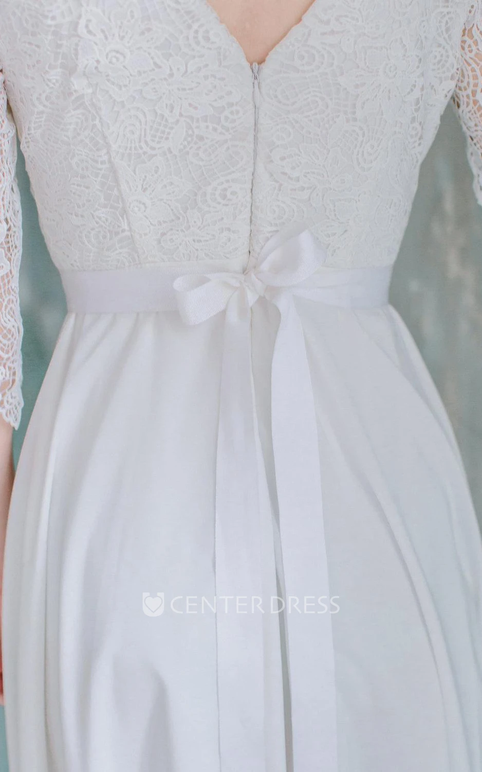 Sheath Half Sleeve Lace Vintage Style Dress With Low-V Back
