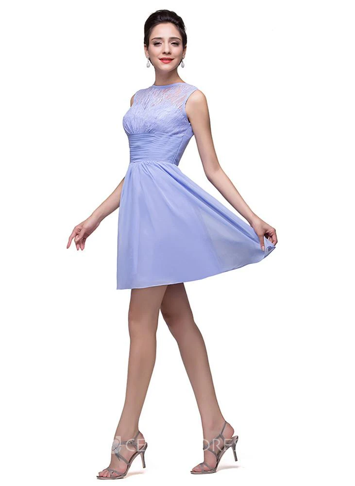 Lovely Sleeveless SHort Homecoming Dress Lace
