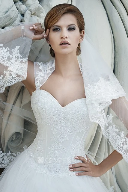 A-Line Long Appliqued Queen-Anne Tulle&Lace Wedding Dress