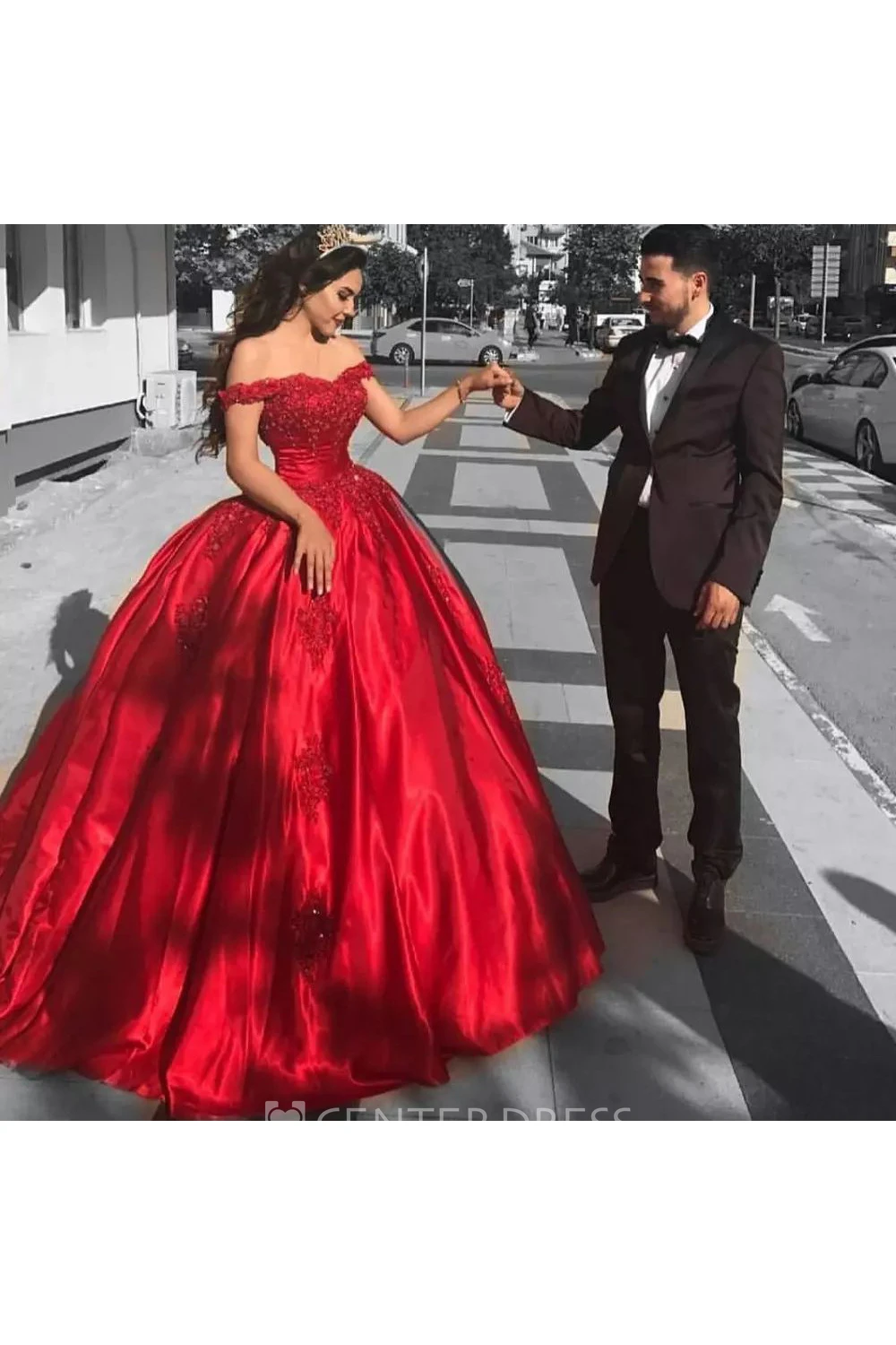 Cap Short Sleeve Off-the-shoulder Ball Gown Tulle Zipper Dress