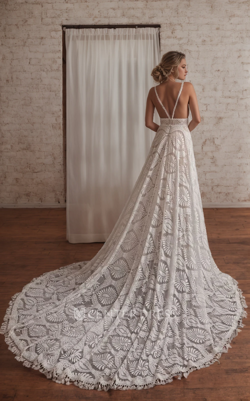 Vintage Beach Forest A-Line Lace Sleeveless Wedding Dress with Plunging Neck and Court Train