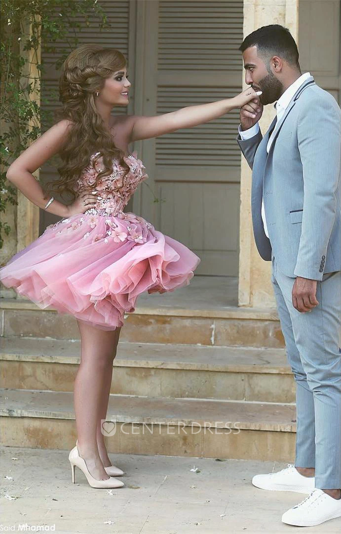 Glamorous Sweetheart Tulle Short Homecoming Dress With Flowers