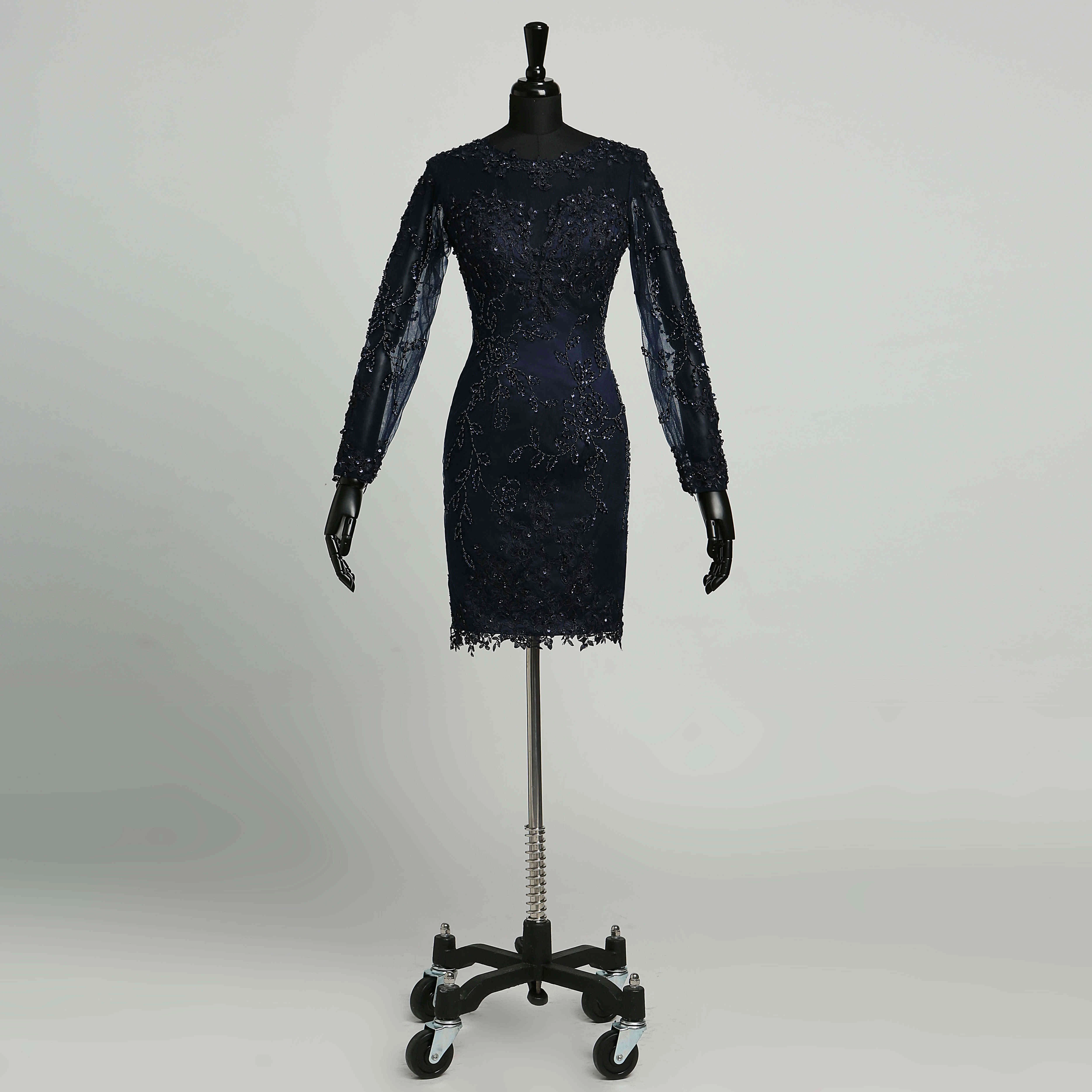 Satin Bodycon Scoop Elegant Long Sleeve Knee-length Zipper Dress with Appliques Sequins