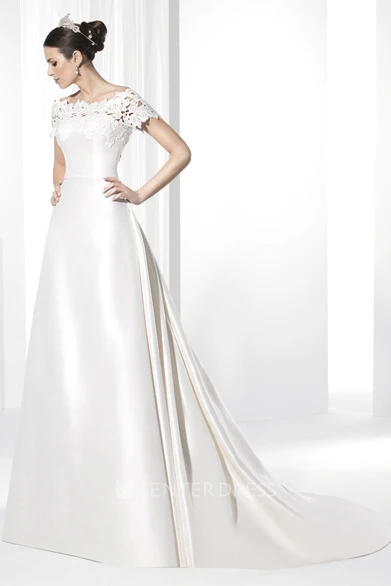 Bateau-Neck Short-Sleeve Satin Wedding Dress With Lace