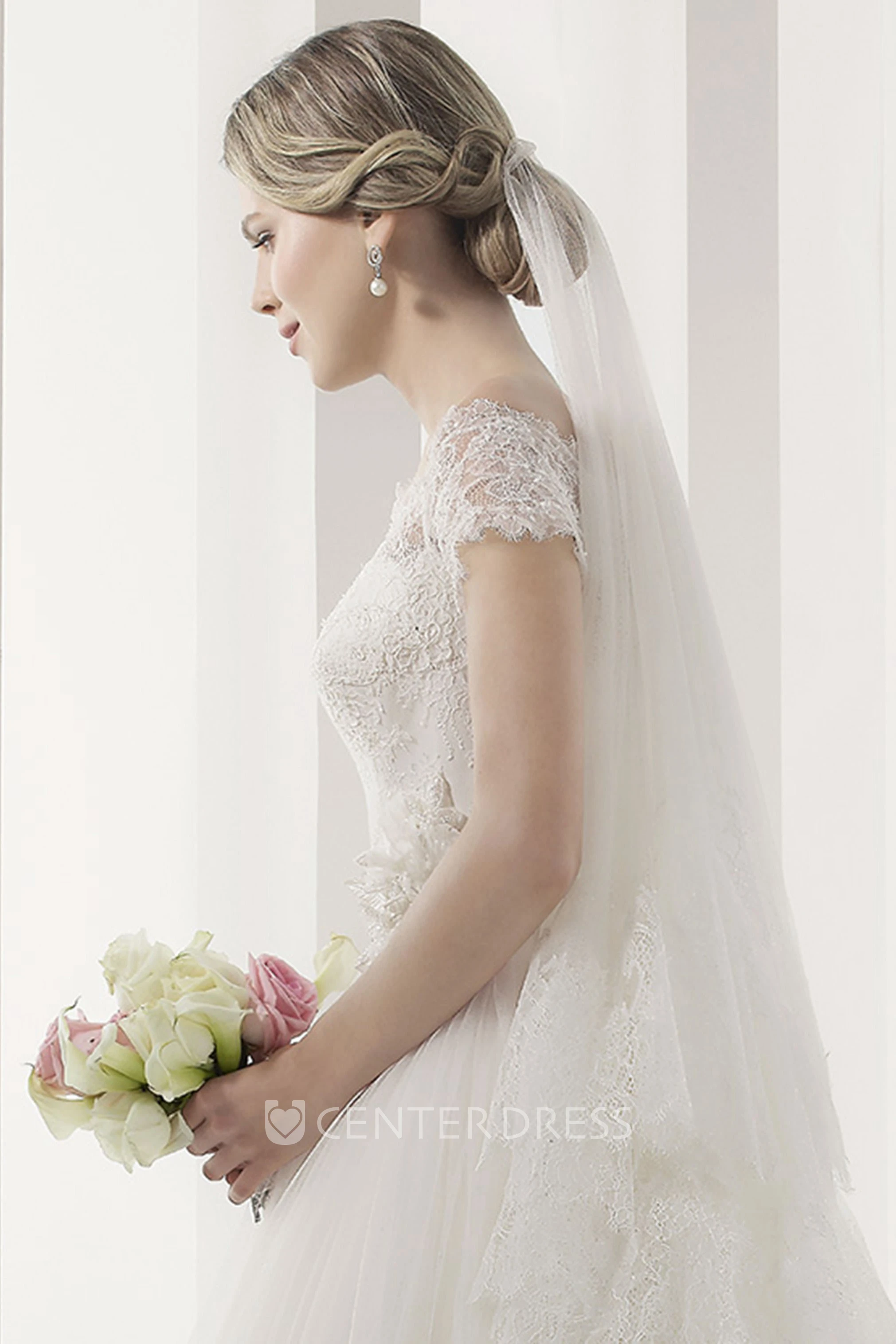 Off Shoulder Lace Short Sleeves Tulle Ball Gown With Waist Flower