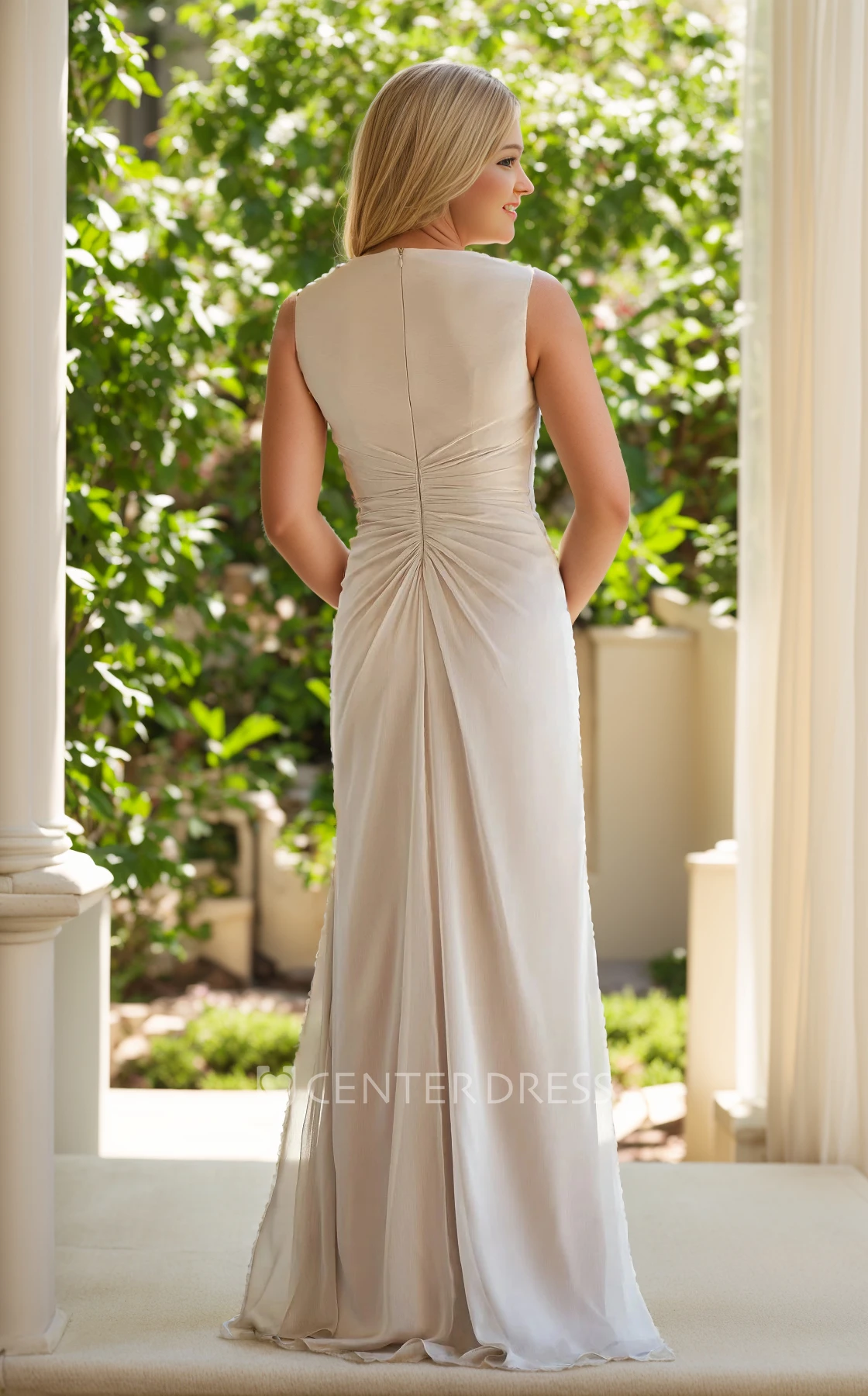 Gorgeous Sheath Simple V-Neck Ruching Chiffon Mother of Bride/Groom Dress with Sweep Train
