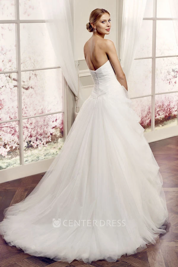Ball-Gown Broach Strapless Sleeveless Maxi Tulle Wedding Dress With Backless Style And Draping