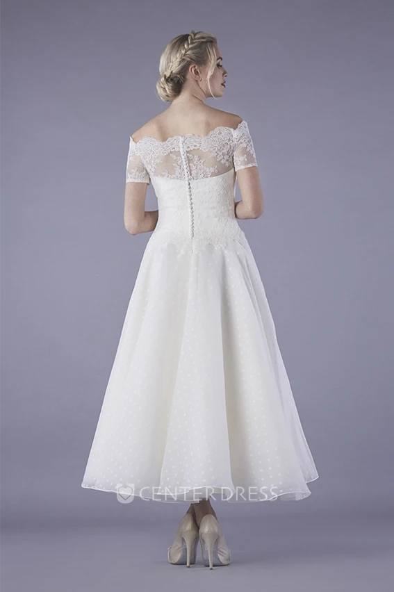Illusion Lace Vintage Bateau Ankle Length Tulle Wedding Dress With Buttons