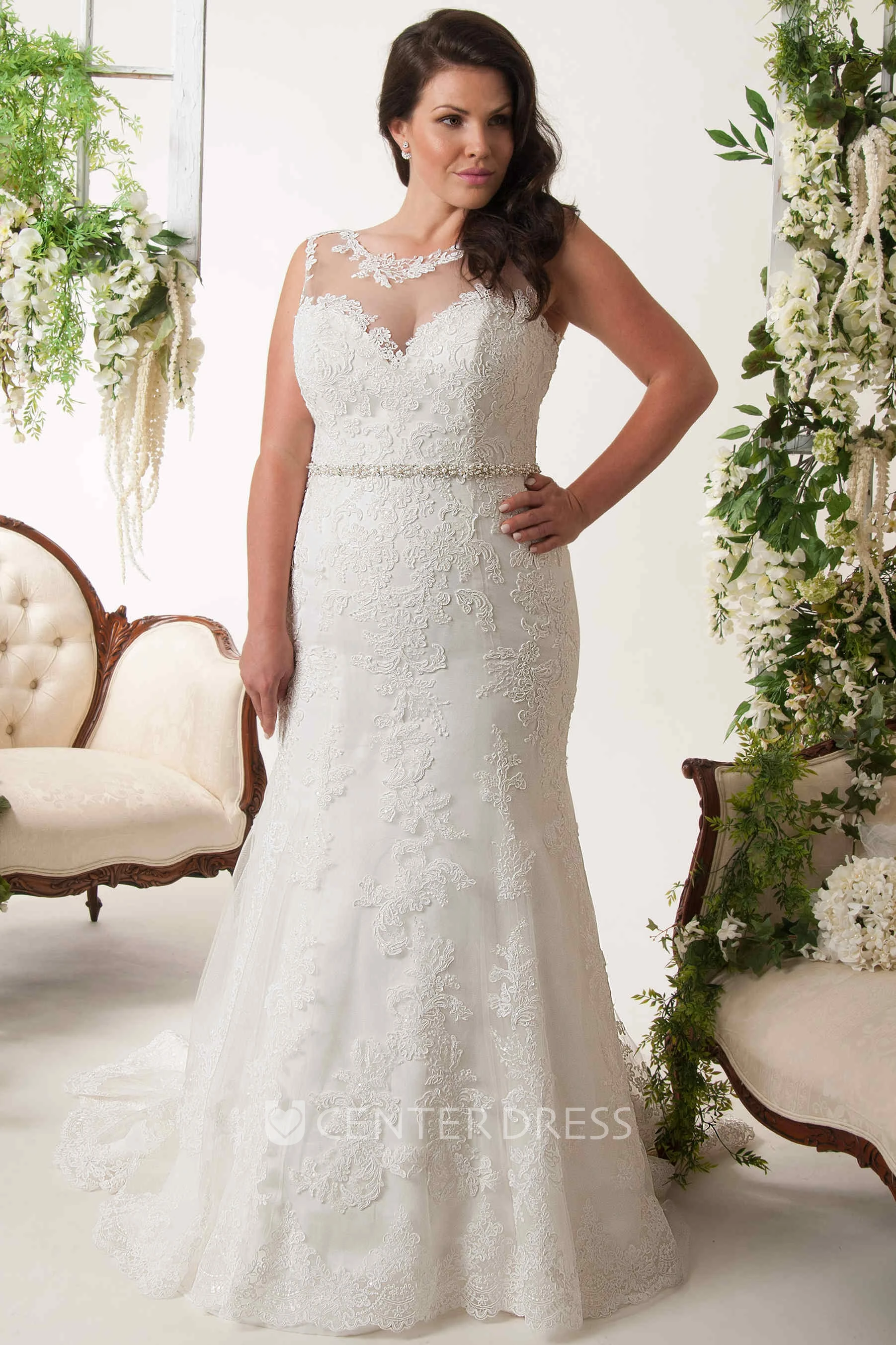 Sheath Sleeveless Scoop-Neck Appliqued Floor-Length Lace Plus Size Wedding Dress With Waist Jewellery