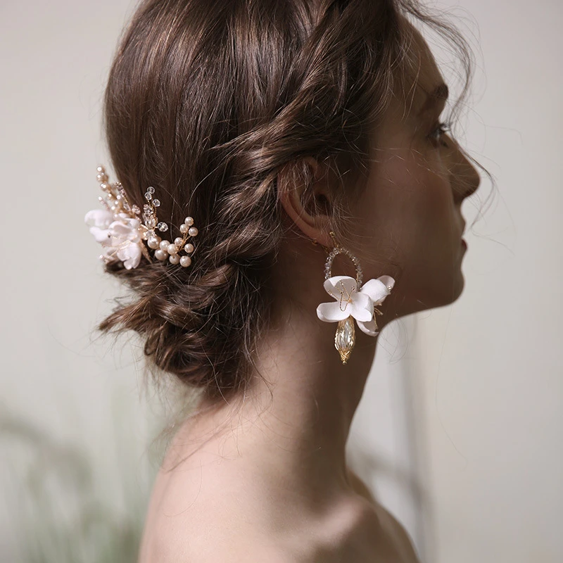 Handmade Beaded Flower Rings and Hair Combs with Crystal 