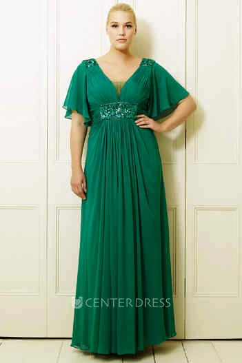 Maxi V-Neck Sleeveless Ruched Chiffon Plus Size Prom Dress With Broach