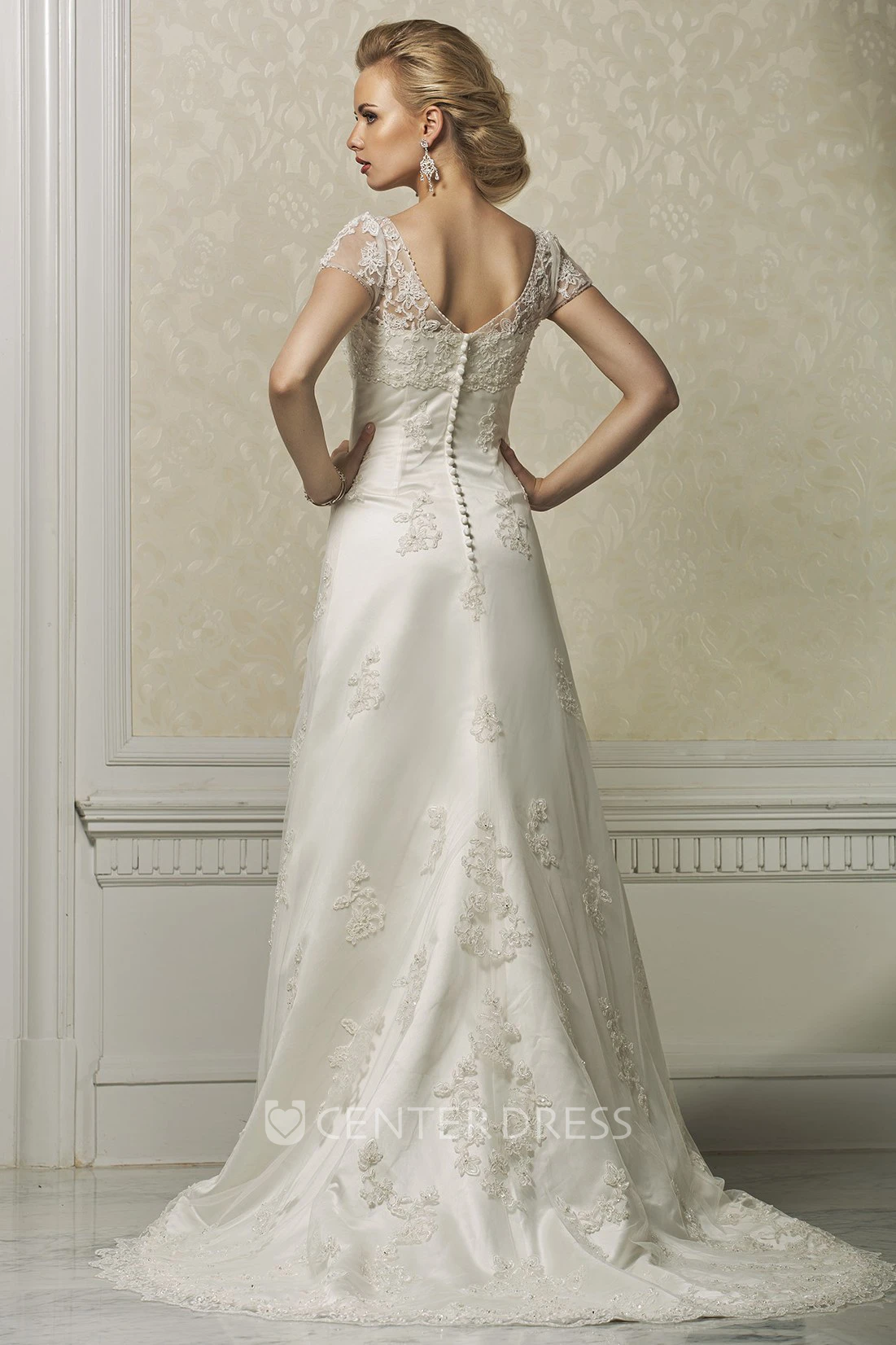 Sheath Long Cap-Sleeve Appliqued Square-Neck Satin&Lace Wedding Dress