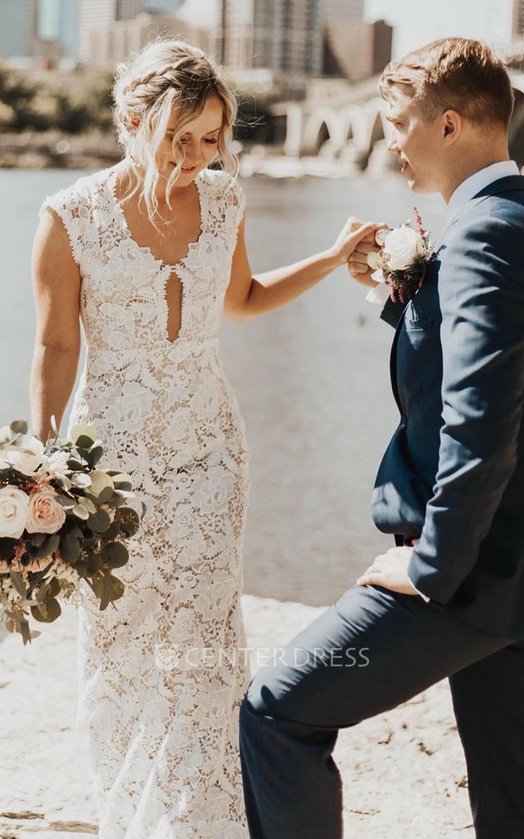 Mermaid Lace Wedding Dress V-neck Appliques Sexy Beach Bohemian Summer
