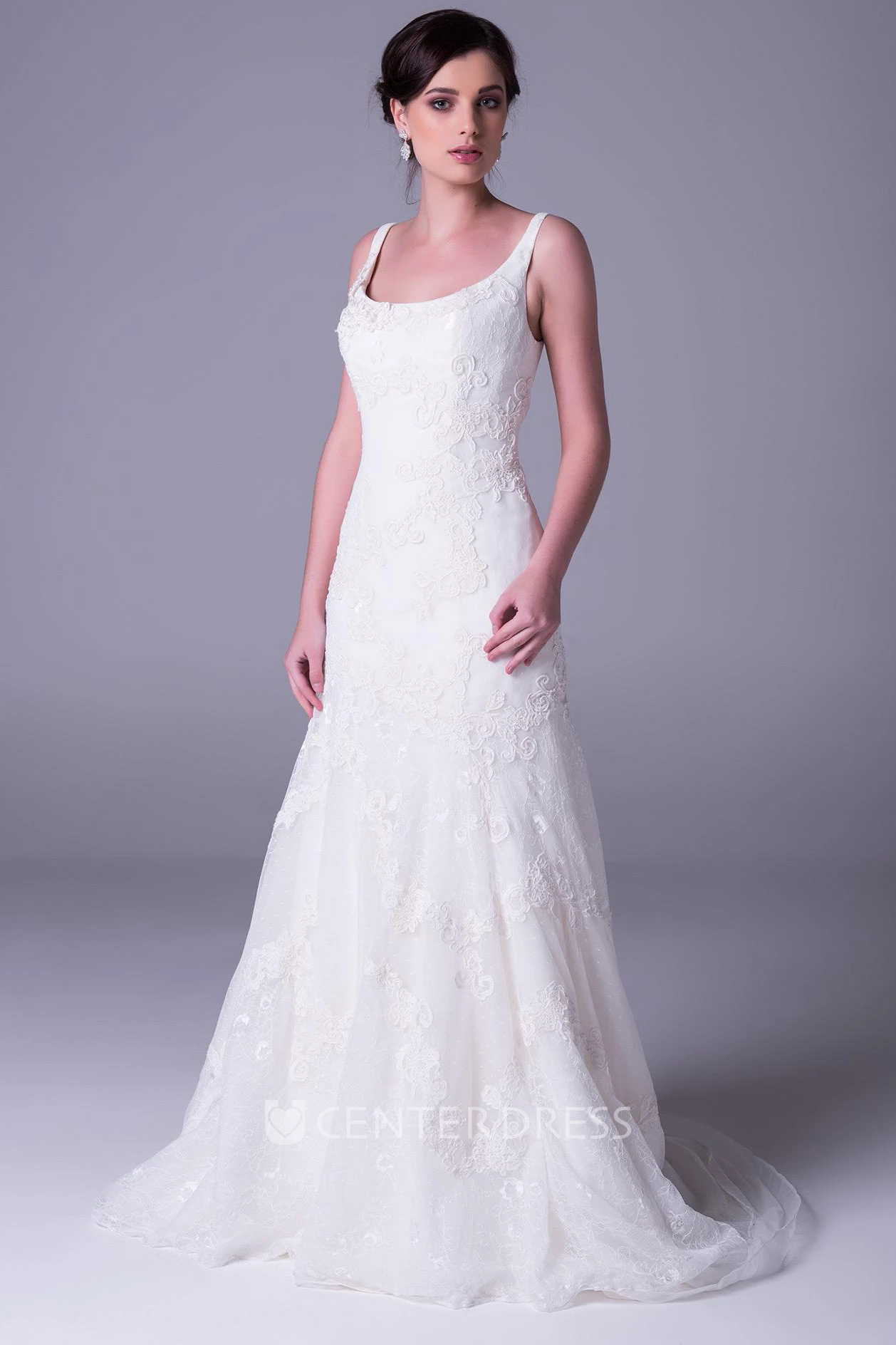 A-Line Strapped Floor-Length Sleeveless Appliqued Lace Wedding Dress