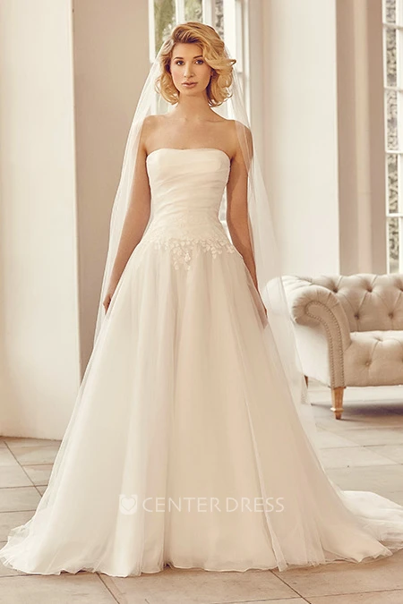 Maxi Strapless Appliqued Tulle Wedding Dress With Sweep Train And V Back