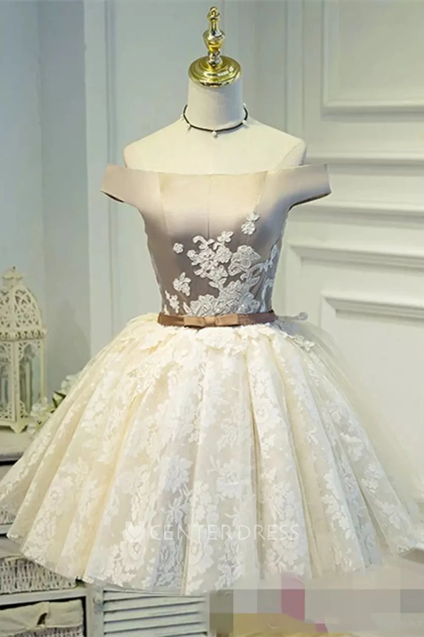 Ball Gown Short Mini Sleeveless Off-the-shoulder Appliques Bow Pleats Satin Lace Homecoming Dress