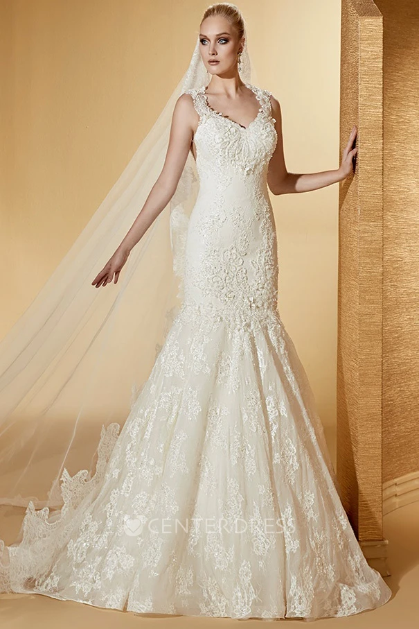 Sassy V-Neck Mermaid Lace Long Wedding Dress With Appliques Straps And Brush Train