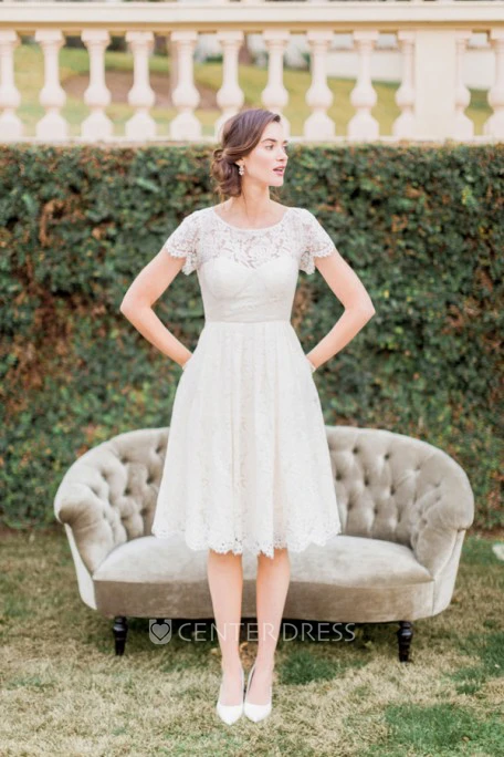 A-Line Short-Sleeve Scoop-Neck Short Lace Warm Wedding Dress With Keyhole
