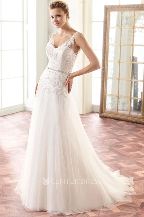 A-Line Floor-Length Sleeveless Appliqued V-Neck Lace Wedding Dress With Pleats And Waist Jewellery