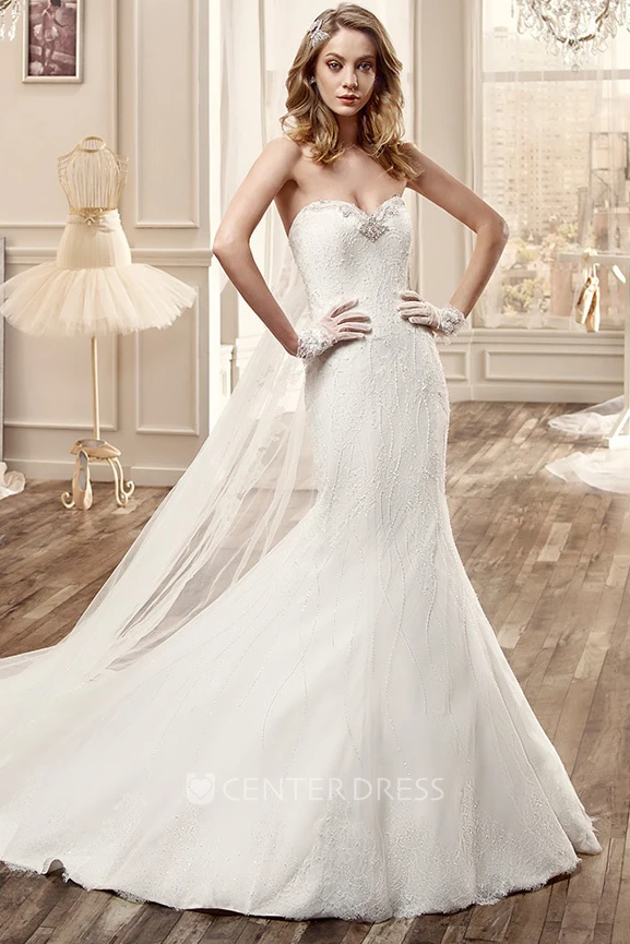 Sweetheart Mermaid Wedding Dress With Court Train And Beaded Bust